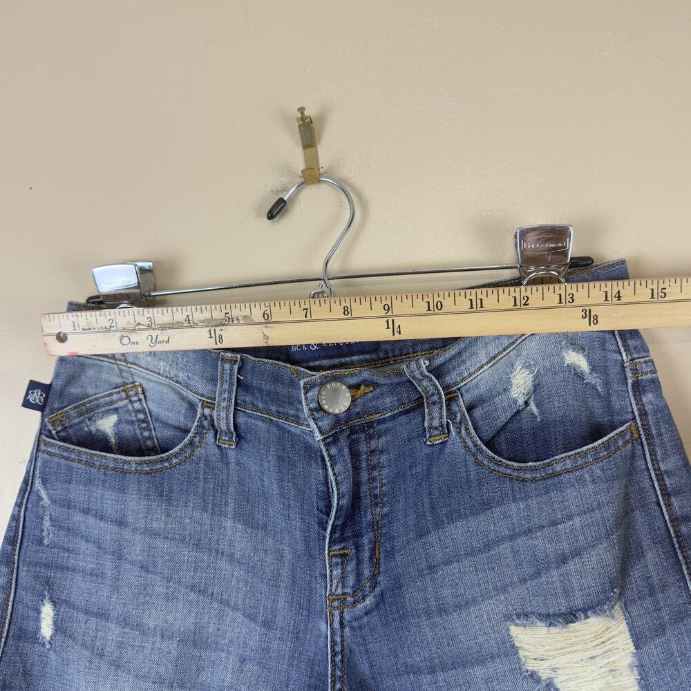 Rock & Republic Bumpershoot Denim Shorts Frayed Hem Women’s Size 6 Mid Rise - Picture 9 of 12